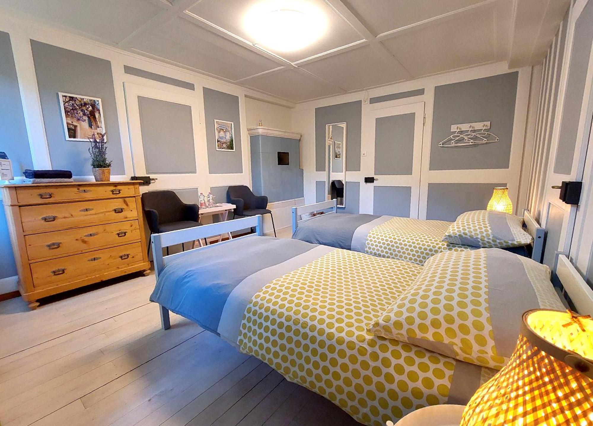 Chambres D'Hotes T'22 Fleurier ภายนอก รูปภาพ