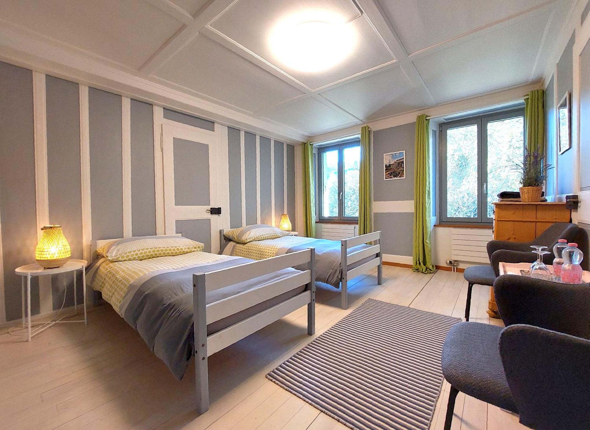 Chambres D'Hotes T'22 Fleurier ภายนอก รูปภาพ